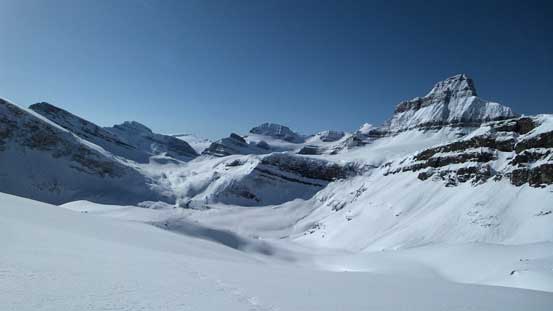 Can't get rid of these views. Mistaya is starting to look big again.