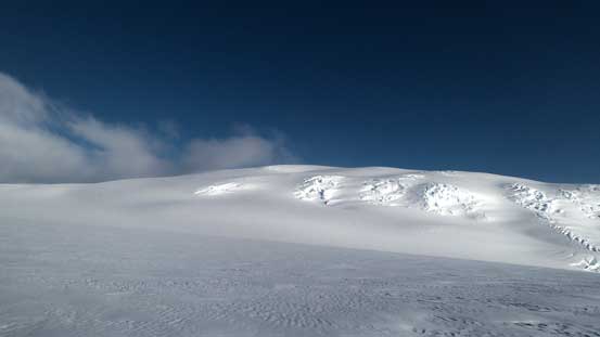 Start to see the rounded summit "hump" of Snow Dome
