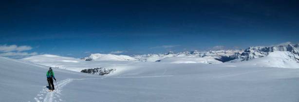 Panorama of the Columbia again. Click to view large size.