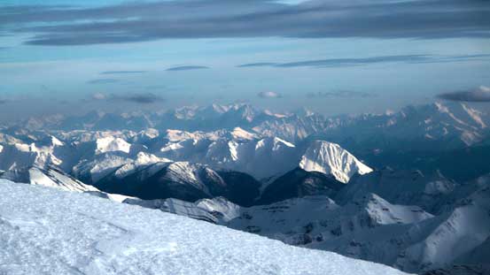 If you looks closely you can see familiar peaks by Rogers Pass in the distance