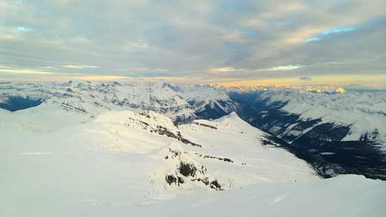 The classic evening colours over the horizon