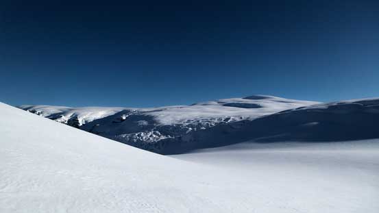 Snow Dome would be our next objective. We had plenty of time to bag it.