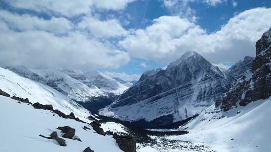 Neat view looking towards the N. Face of Throne Mountain