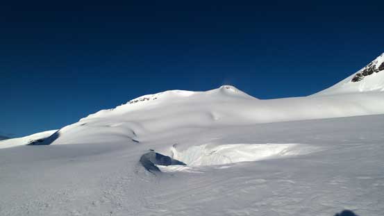 There are crevasses around...