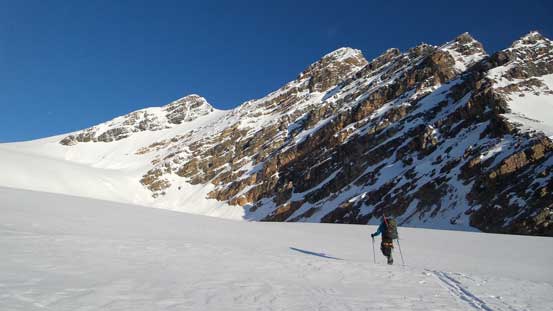Liam looks small compared with Bennington Peak...