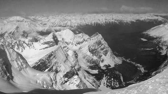 These peaks are rarely seen on the backside of the Ramparts - Goodair, Gateway, Portcullis