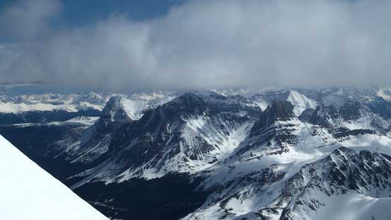Behind Throne and Blackhorn are Sorrow and Edith Cavell.