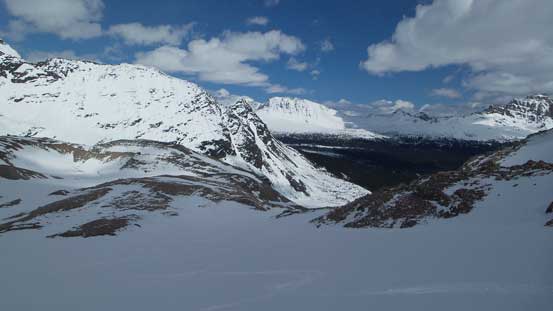 Still lots of skiing from this high pass back to Wates Gibson