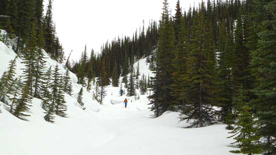 A creek/canyon section that'd be fun on the way back, but we didn't take the same way