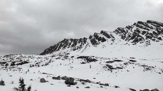 And here's our objective. We'd ascend onto a ledge here.