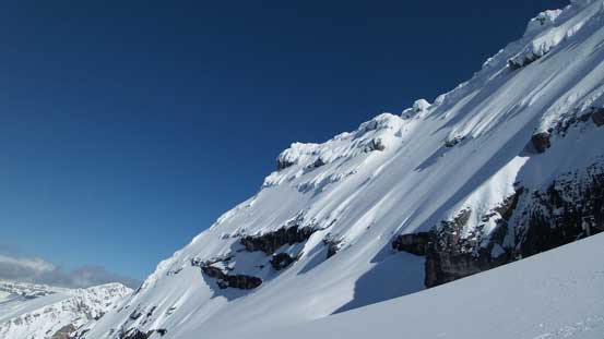 A lot of rime covered features around