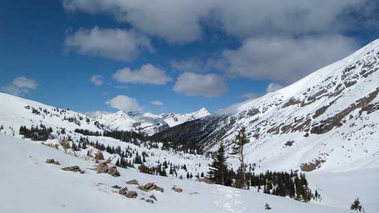 Almost back to camp. This drainage could potentially be a neat short-cut to the Freshfields