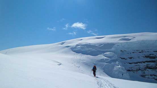 Kevin with Stutfield Peak behind