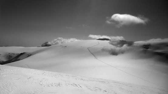 Partway up Stut NE, looking back towards our tracks on Stutfield