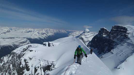 Vern and Kevin approaching the summit of South Twin. This is Vern's last "Twin"