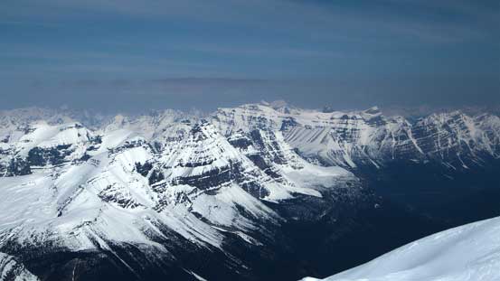 Looking North towards Blackfrairs Peak and Catacombs Mountain