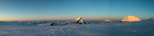 Alpenglow view panorama from our camp. Click to view large size.