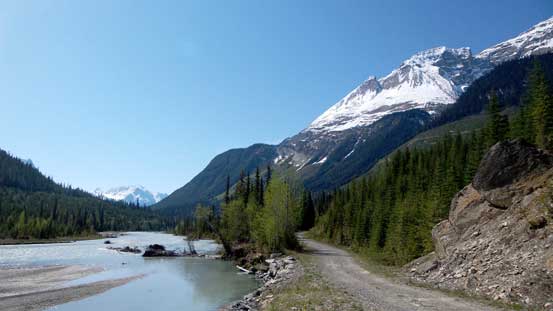 Bush River, Bush Road and the scenic views