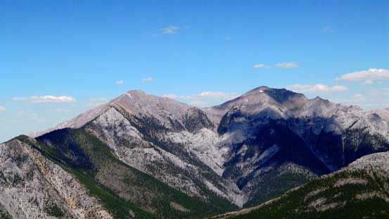 The two summits of Midnight Peak