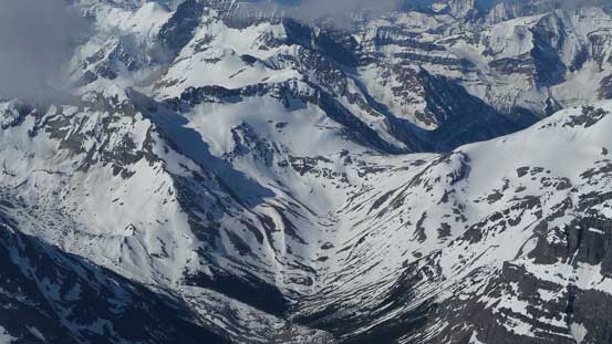 This is the seldom visited Bush Pass. Nivernille Col is also visible if you know what I'm talking about...