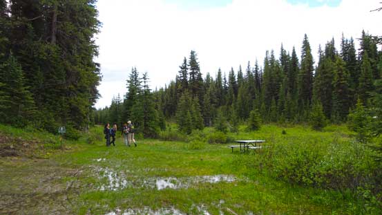 Another group on their way towards the Pass