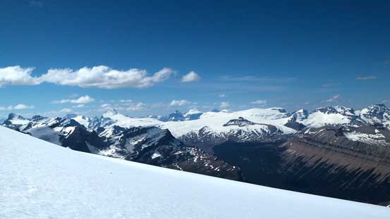 Cresting the col we got a head-on view of the Columbia Icefield