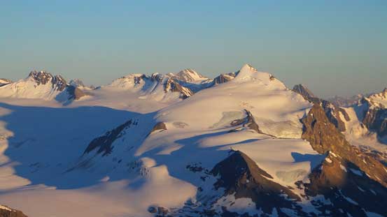 Mons Peak catching some evening sunbeam