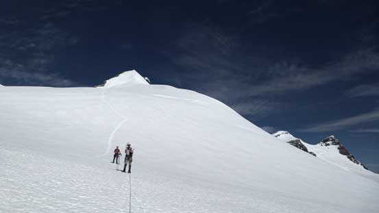 Snowshoeing down the south slopes