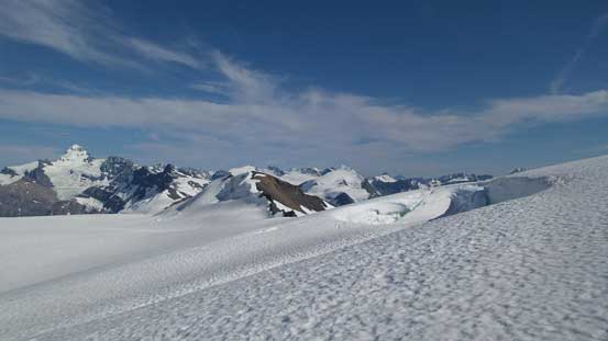 A lot of crevasses on Lyell Icefield