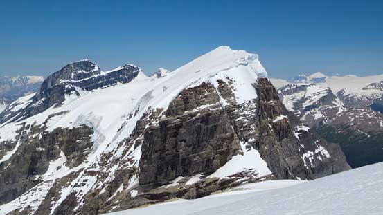 Oppy Mountain is a near-11,000er between Alexandra and Lyells