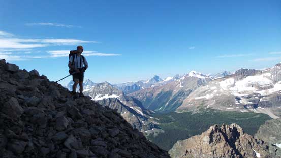 Ferenc just about to drop onto the glacier. Great views already!