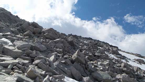 And, more boulders. Yes.. Some looked very unstable