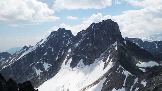These two big peaks behind are Mt. Sally Serera (L) and Donard Peak (R)