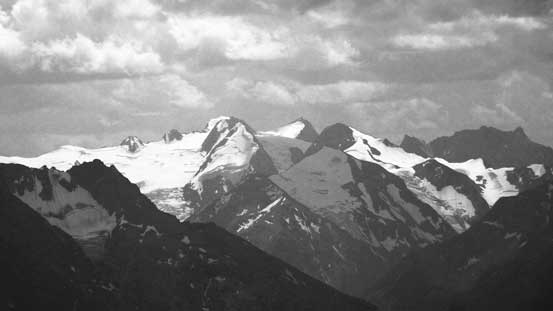 Jumbo and Karnak with Commander in front - 3 of the Purcell 11,000ers