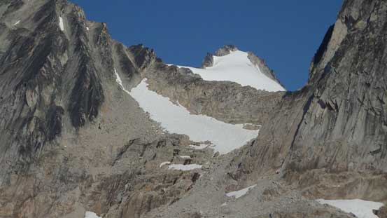 North Star Peak looms over Alpha Centauri/Carmarthen col