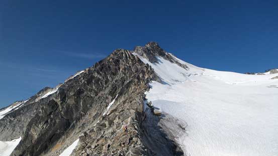 From the col, Mt. Alpha Centauri looks like a straightforward glacier ascent
