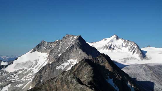 The rocky peak in front is Carmarthen Peak