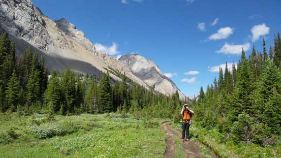 Vern on the trail. All these views were new to me