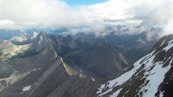 Another picture taking advantage of the brief moment when the clouds lifted up