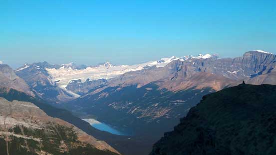 The Lyell Icefield and Glacier Lake