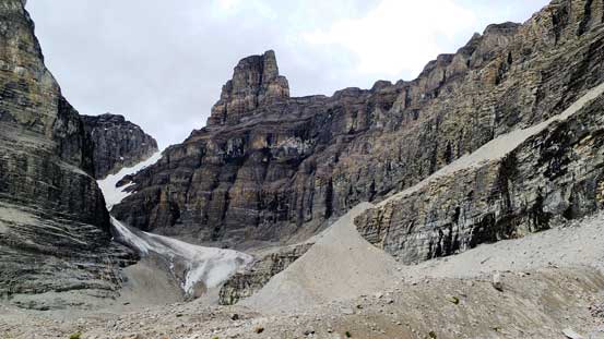 Very impressive Hall Tower - one of the Murchison Towers.