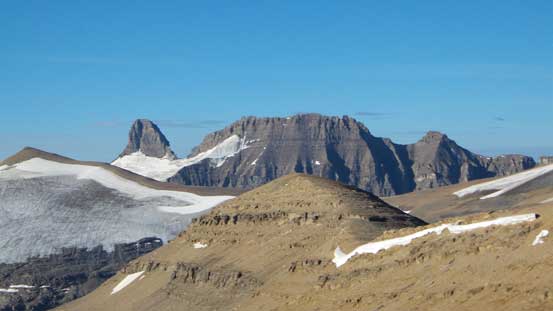 Mt. Nolyes (L) and an unnamed (R). I haven't done it yet
