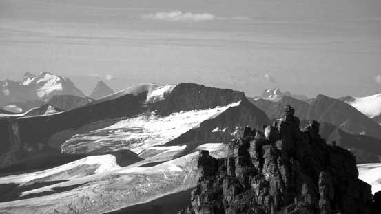 This glaciated peak is Observation Peak. Surprisingly I haven't done this neither...