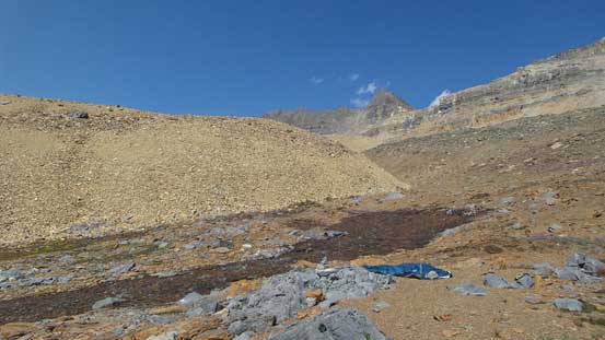 Back to the 5-star bivy site. This stream leaks out from the ground