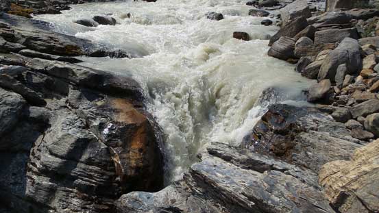 The entrance of another canyon