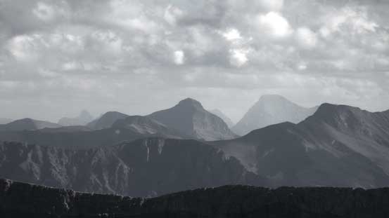 The big peak way in the distance is Mt. Jackson - another 10,000er