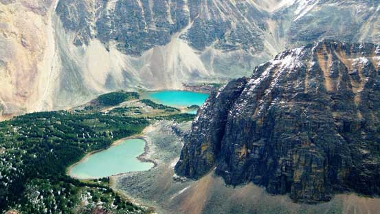 A couple tarns in the basin with Halloway Rock to the right