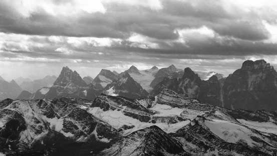 The Ramparts with Simon Peak (Mt. Fraser) being the highest