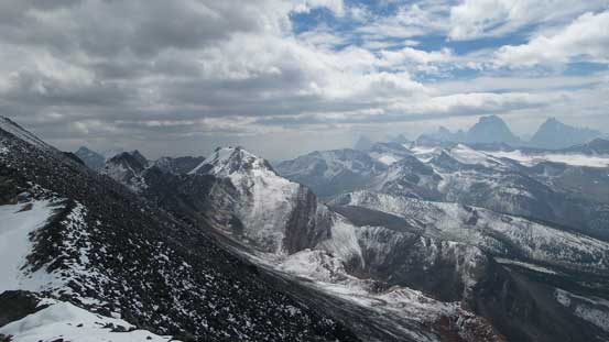 Looking over Bucephalus's shoulder towards Mt. Clairvaux - our ultimate destination