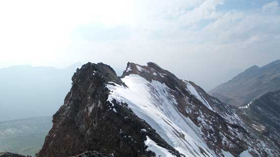 Up towards the far end, looking back along the ridge